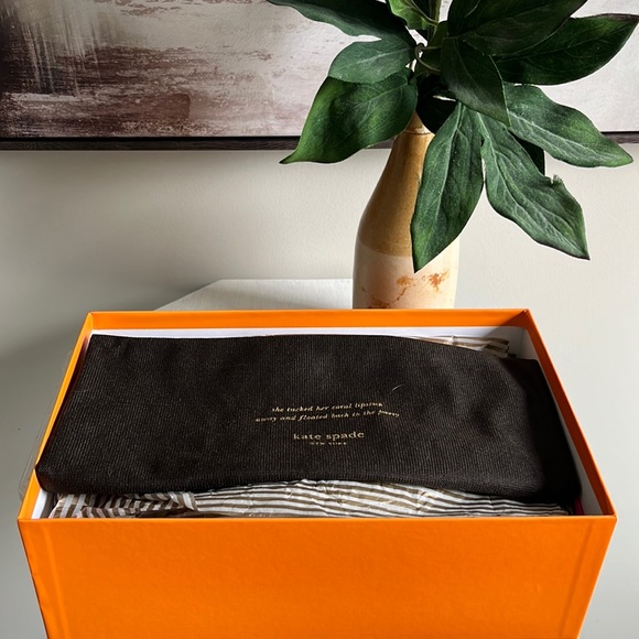 Kate Spade Shoes ♠️ - Picture 5 of 6